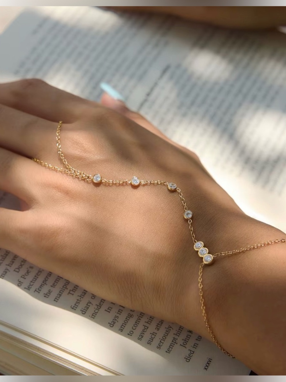 Delicate Gold Hand Chain Bracelet D149